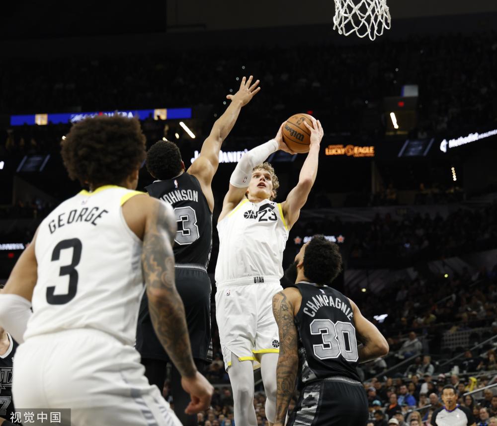 的決定性事 的決定性事